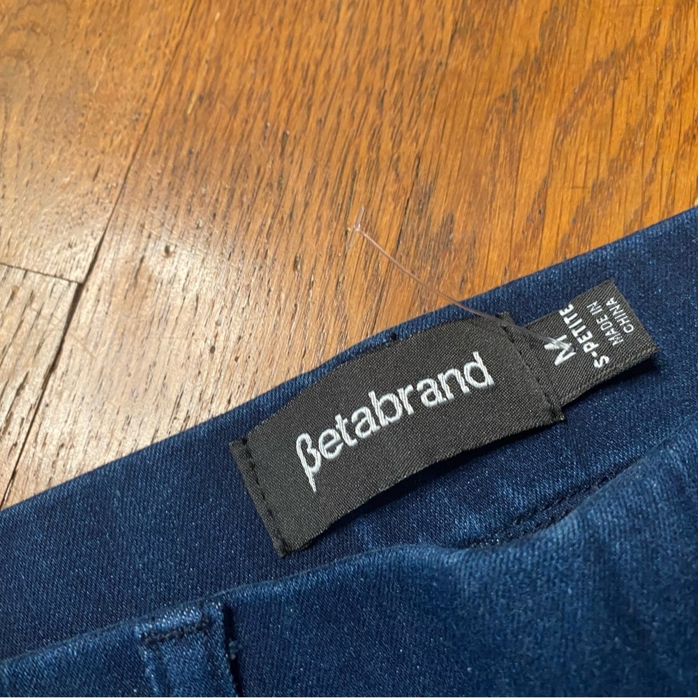 Beta brand dark blue cropped jeans - size m - Picture 7 of 7